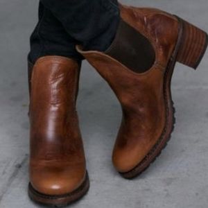 Frye Sabrina Chelsea Burgundy Red Leather Vintage-Retro Classic Moto Ankle Boots